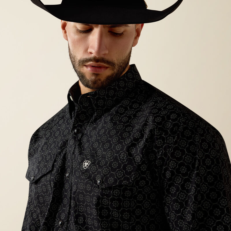 Ariat® Men's "Fritz" Western Shirt - Black Medallion Print