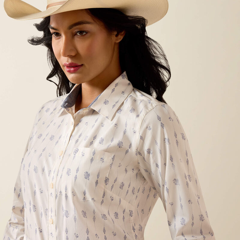 Ariat® Women's "Team Kirby" Western Shirt - Sea Salt Dewdrop