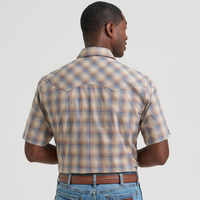 Wrangler® Men's Retro Short Sleeve Western Shirt - Brown Plaid