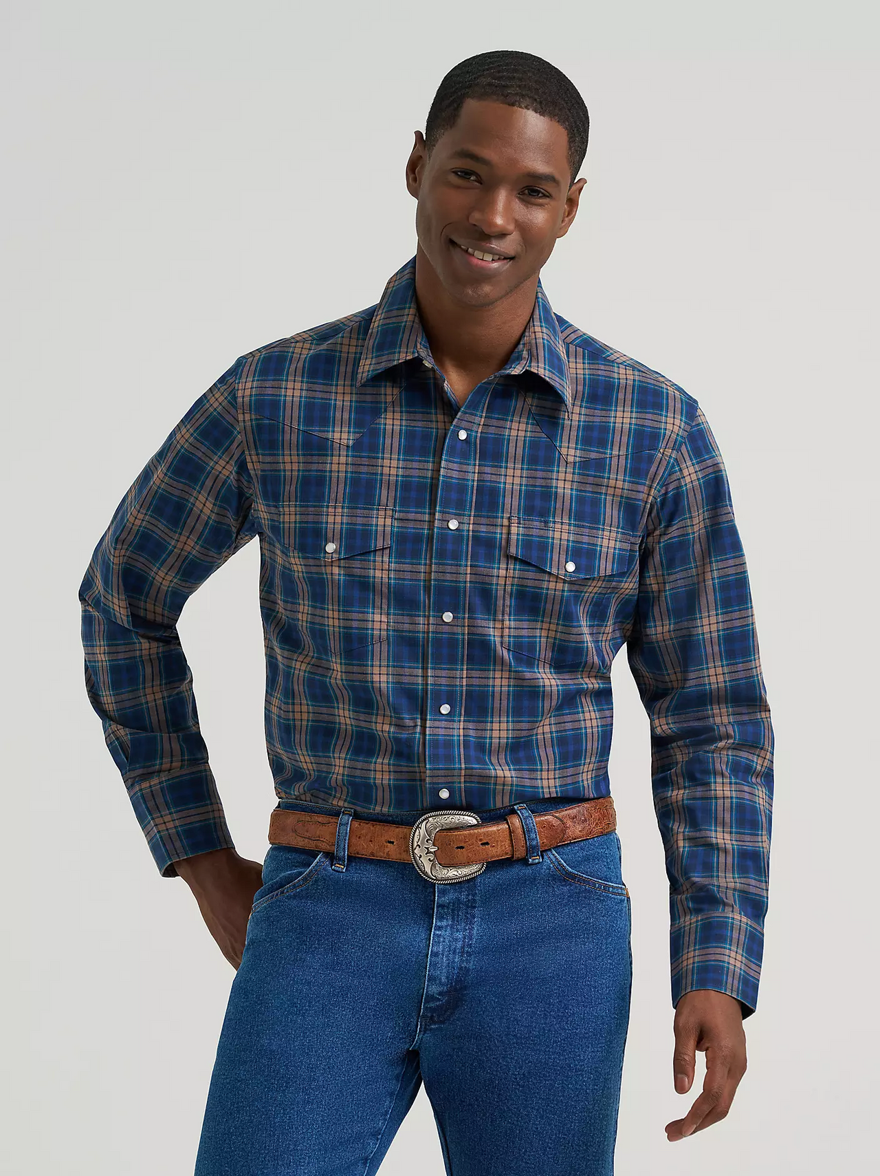 Wrangler® Men's Wrinkle Resist Long Sleeve Western Shirt - Blue Plaid