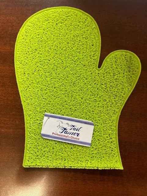 Tail Tamer® Miracle Bathing Mitt