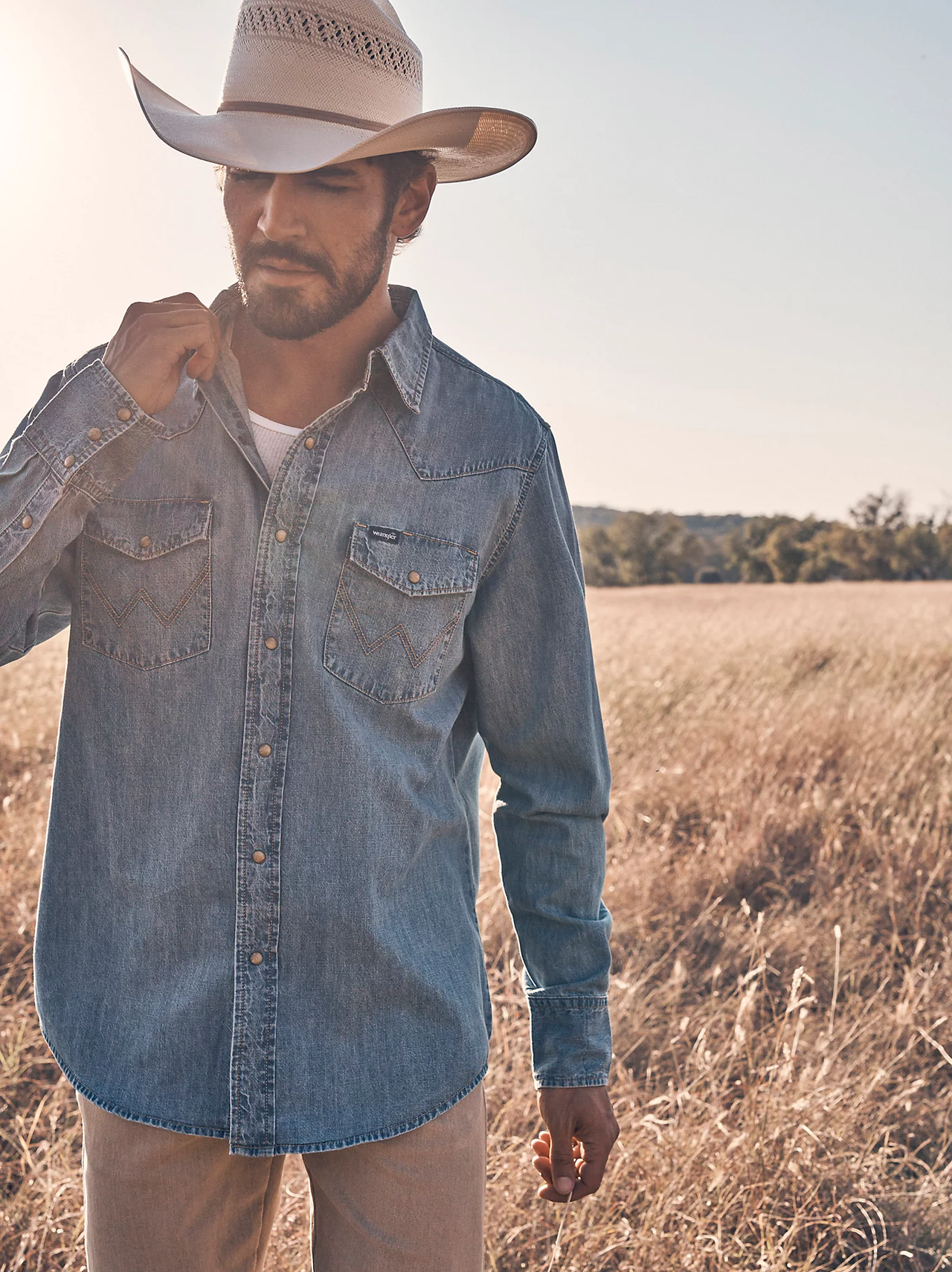 Wrangler® Men's Classic Denim Western Snap Shirt - Light Wash