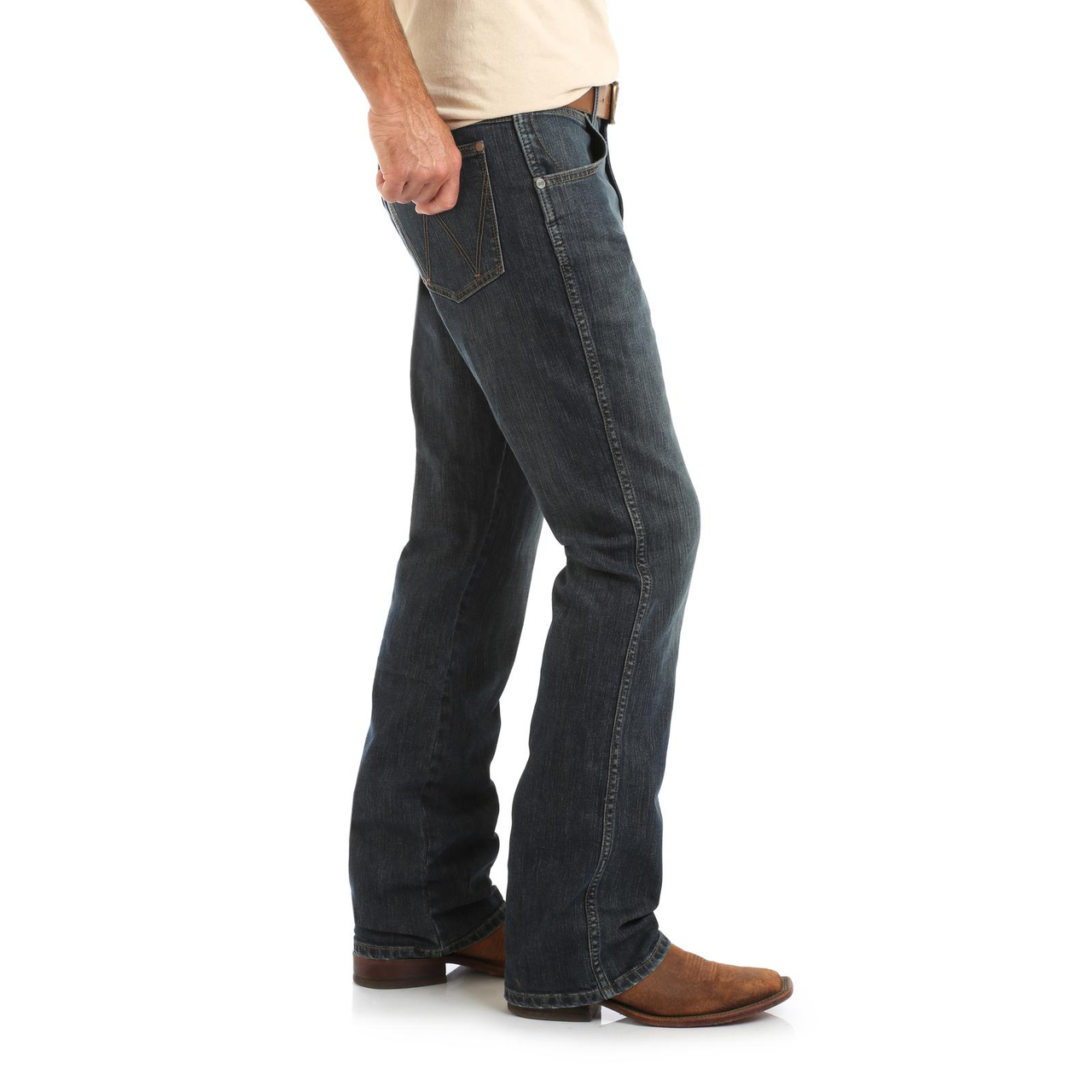 Wrangler® Men's Retro® Relaxed Boot Cut Jeans - Falls City