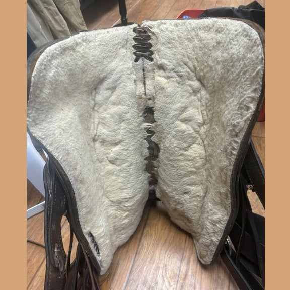 Used 16" Pleasure/Trail/Roping Western Saddle